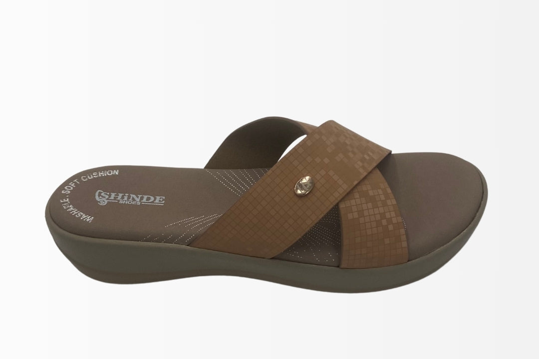 Cross-Strap Sandals with Square Texture